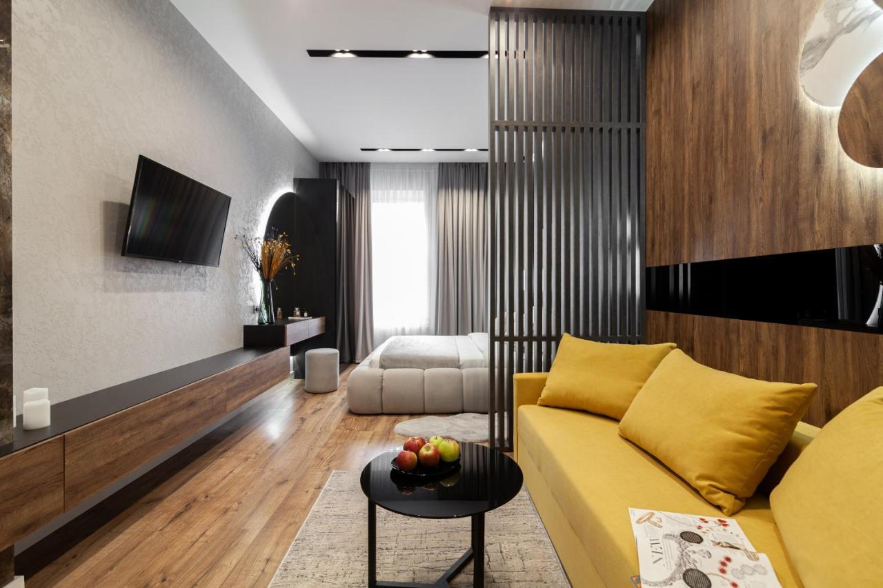 Dream Apartament On Drahomanova Street Lvov Exteriér fotografie